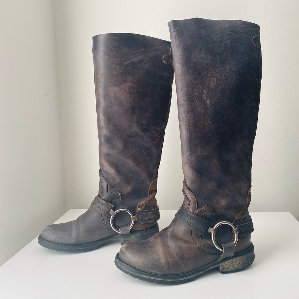 Steven Madden Judgement Women’s Brown Distressed Riding Leather Boots US 6.5 - 7